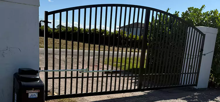 Driveway Fence Repair Bethpage