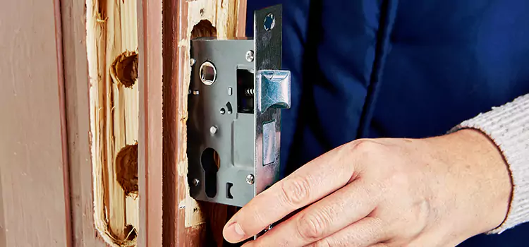 Garage Door Lock Replacement Bethpage